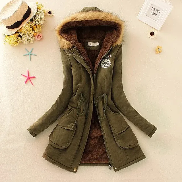 Damen Gefütterter Parka mit Kunstfellkapuze und Teddyfutter – Avérine