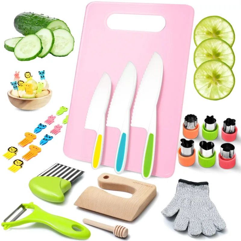 25-piece children's kitchen knife set for safe cooking with wooden knives