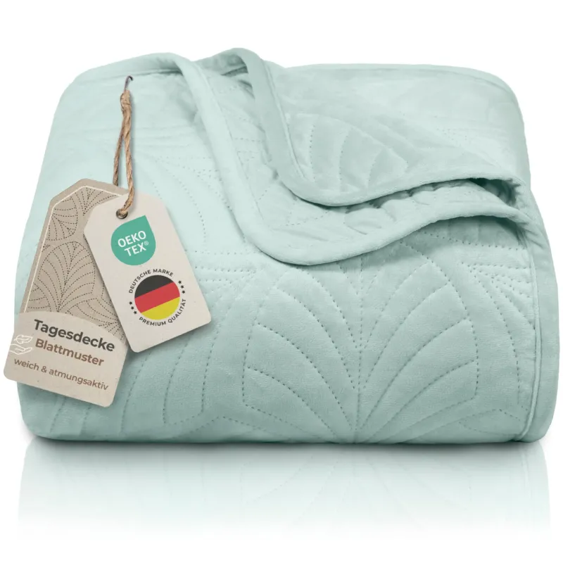 Premium Bedspread Bedspread with Seamless Quilting & Leaf Design