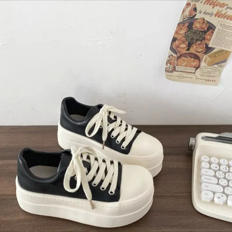 Damen Plateau-Sneaker mit komfortabler Dämpfung und stilvollem Design – Névara