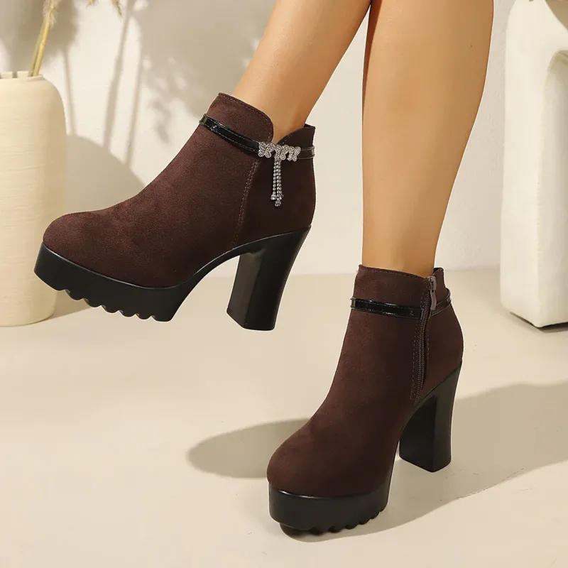 Damen Elegante und glamouröse Stiefeletten mit Glitzer-Detail – Varelle
