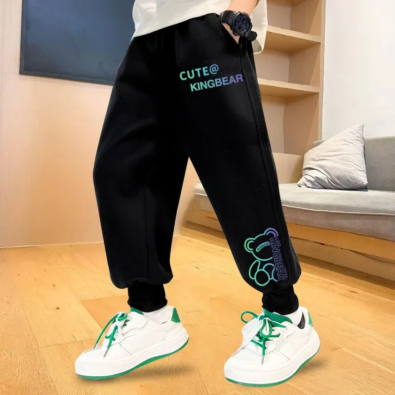Herren lässige Jogginghose mit buntem Druck – Sorevano