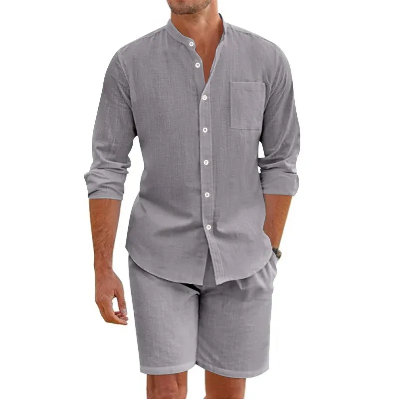 Herren lässiges Sommer-Outfit mit Hemd und Shorts im minimalistischen Design – Averon
