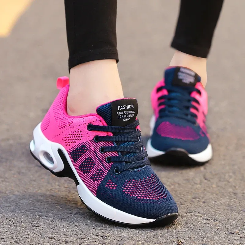 Damen atmungsaktive Strick-Sneaker mit Luftkammer-Zwischensohle und gepolstertem Einstieg – Névara