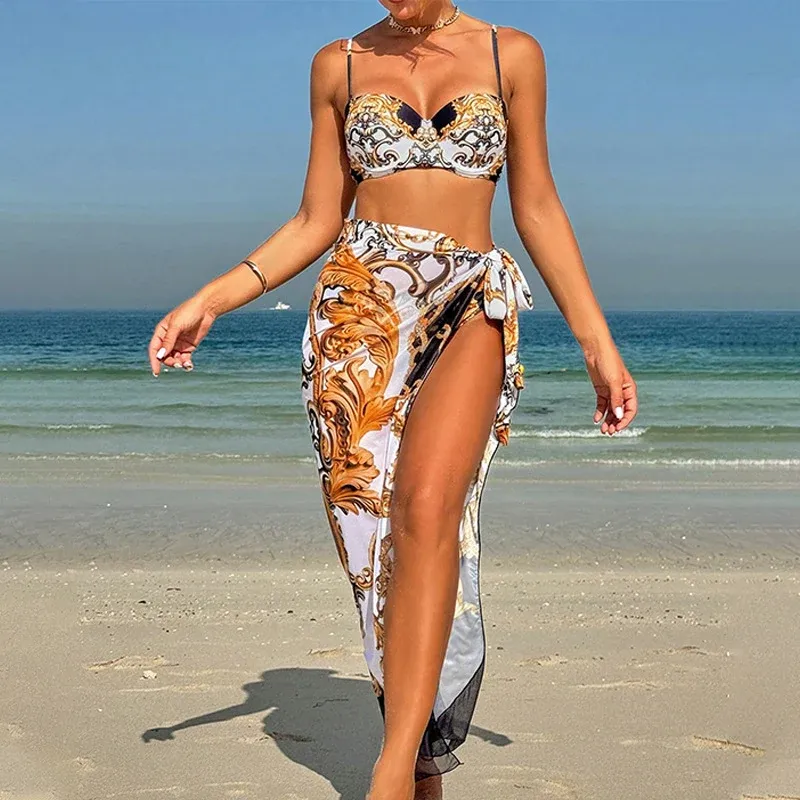 Damen Bikini-Set mit elegantem Rüschenrock und modischem Oberteil – Maréssa
