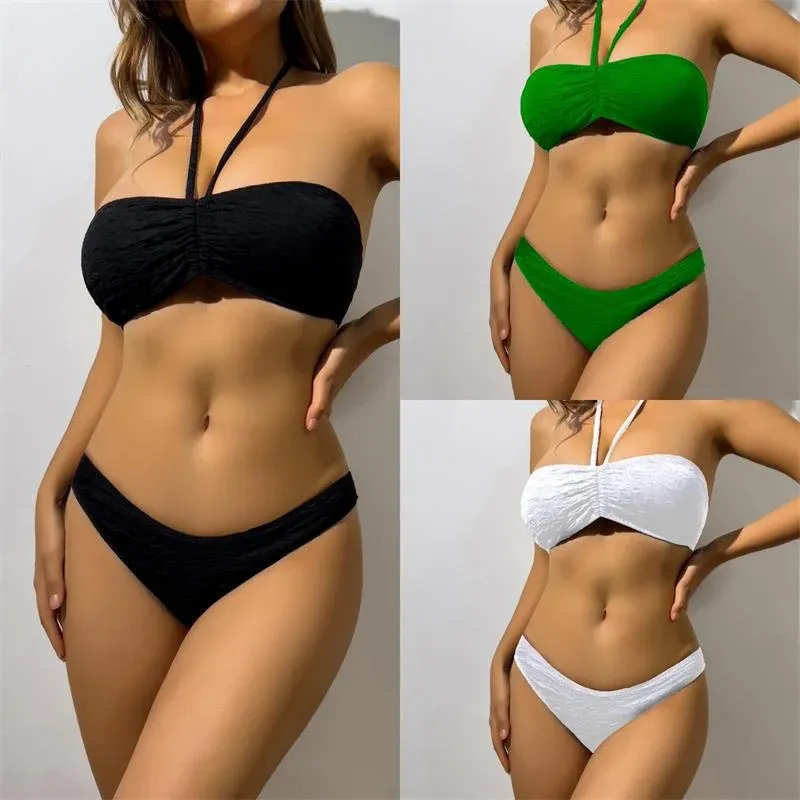 Damen Bandeau-Bikini mit elastischen Trägern und raffiniertem Wickeldetail – Maréssa